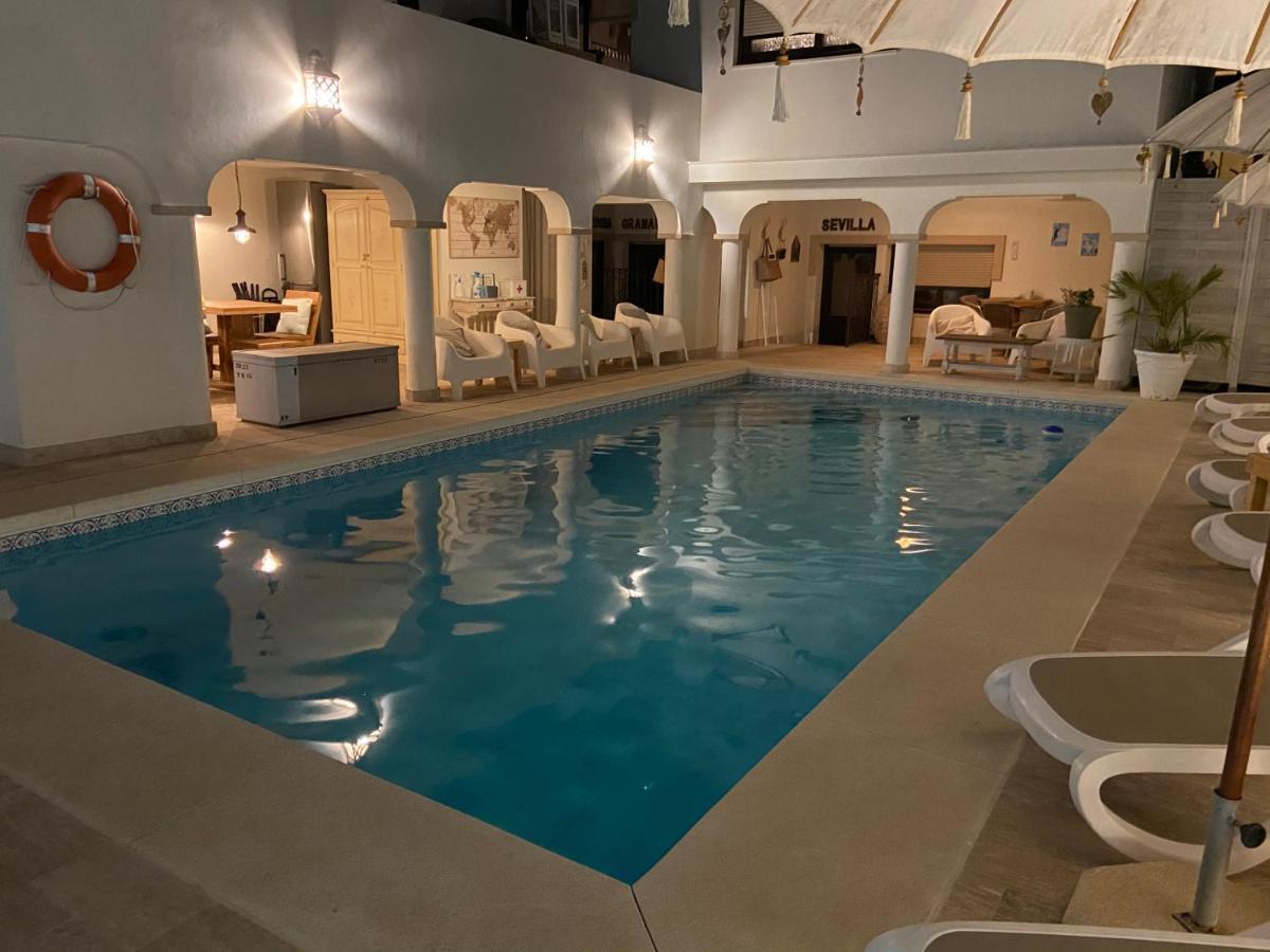 Casa Holandaluzas Marbella Near Beach, With Salt Water Pool And Private Parking 외부 사진